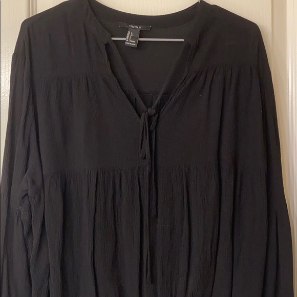 Flowy top - Picture 2 of 3